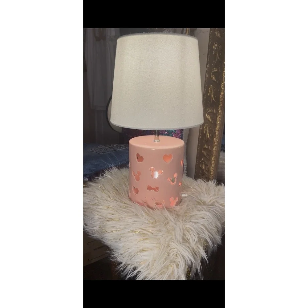 Disney Minnie Mouse Light Coral Ceramic Lamp Table Decor NWT